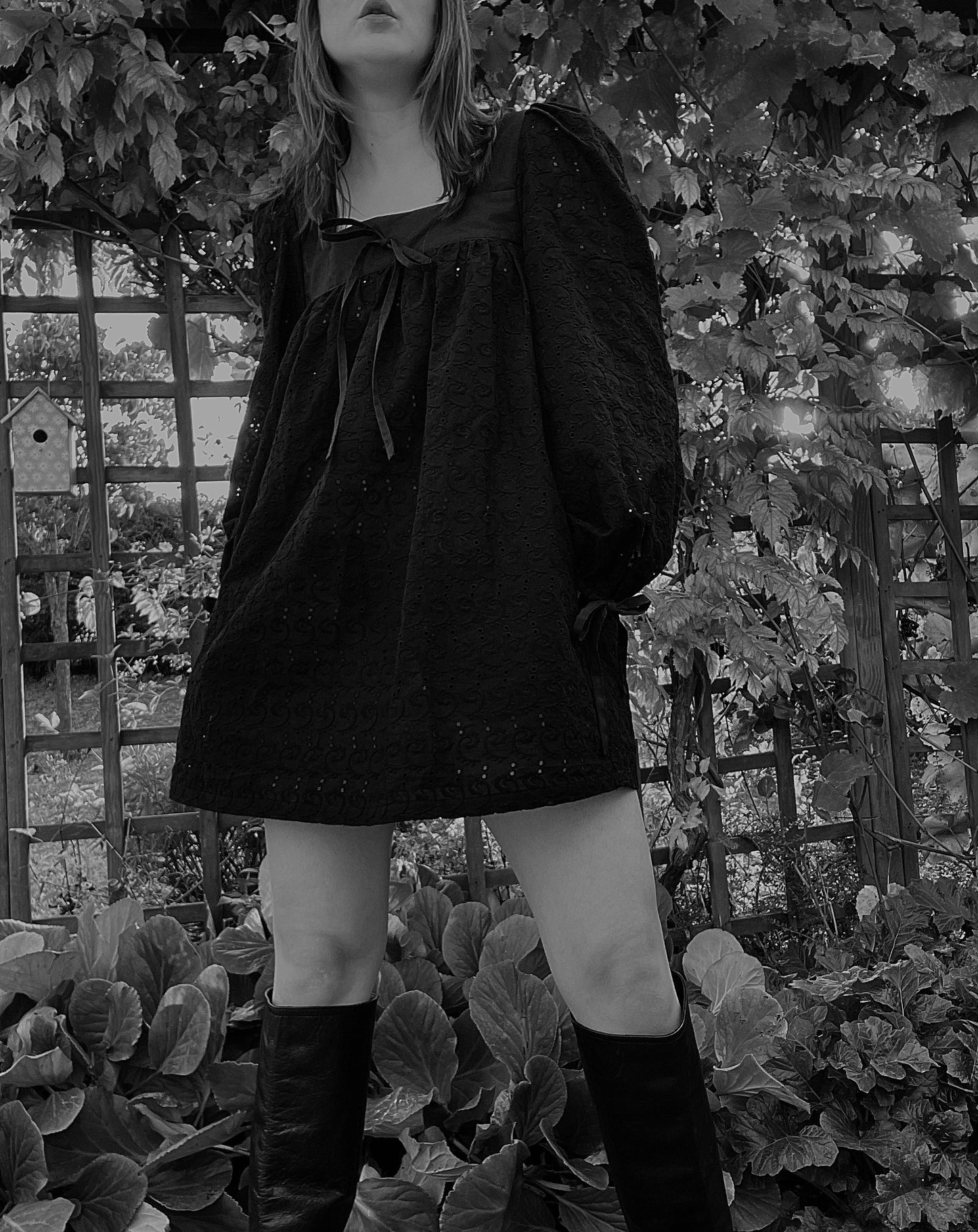 Robe Lana embroidery