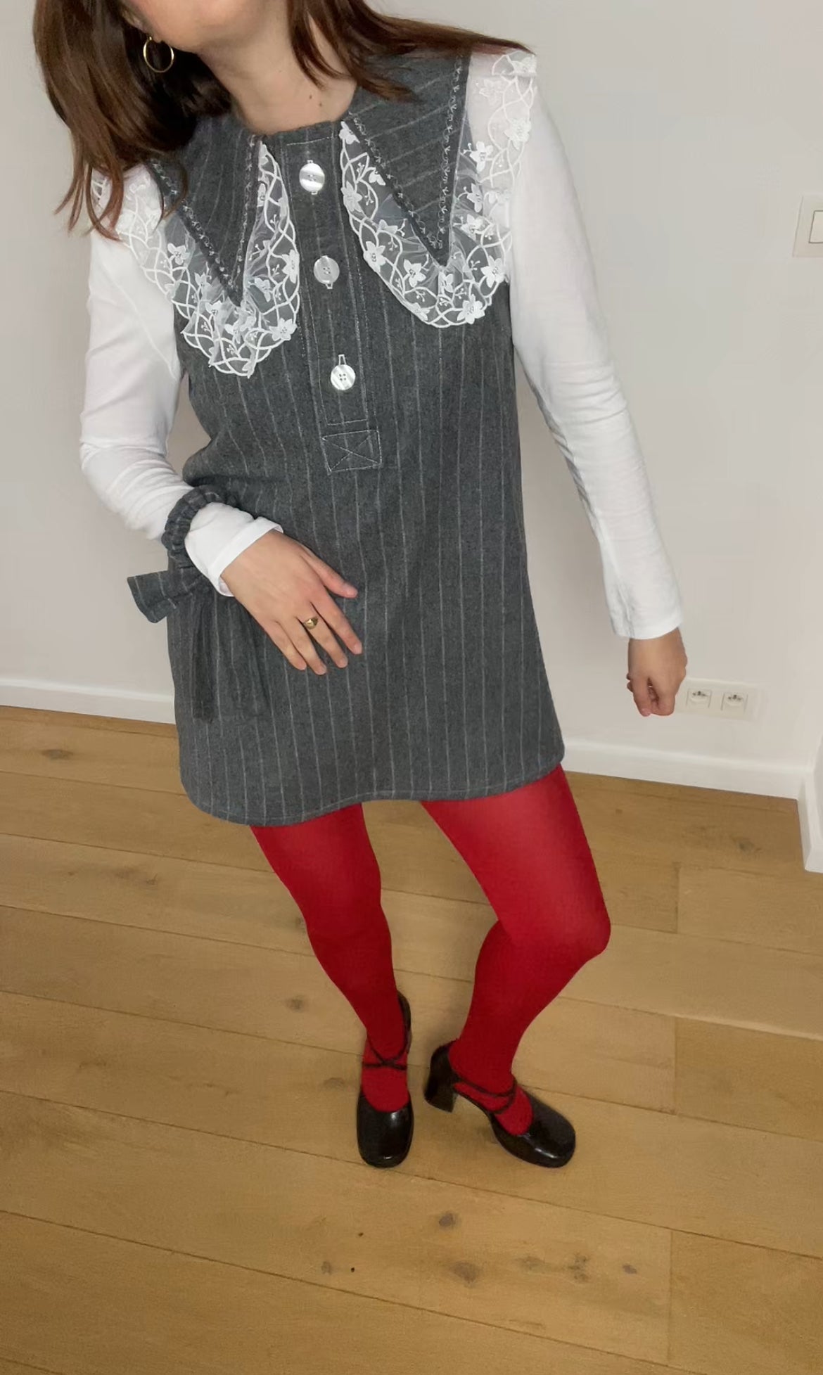 Nicole dress with bow scrunchie